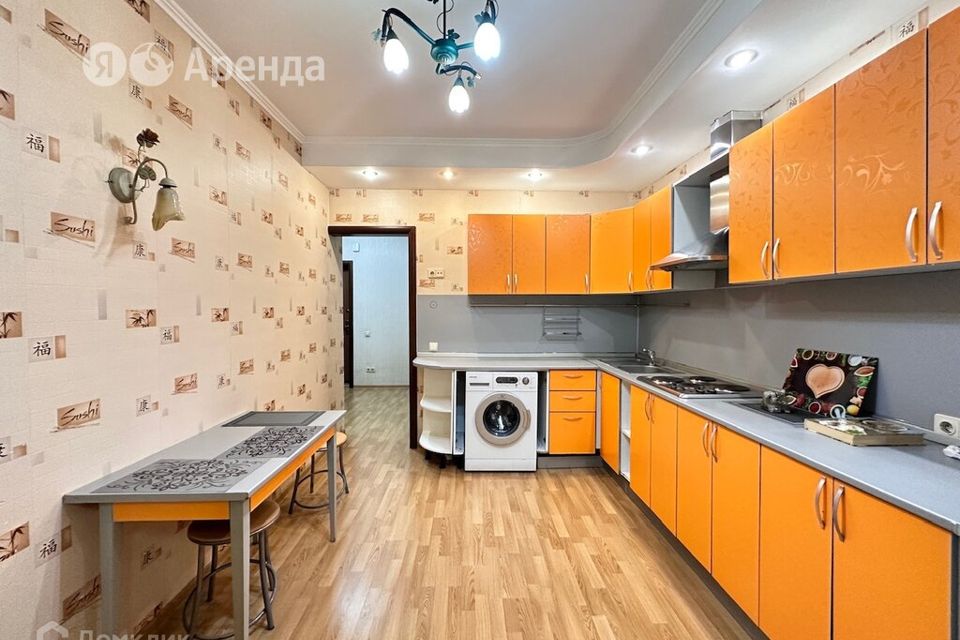 Сдаётся 1-комнатная квартира, 52 м²