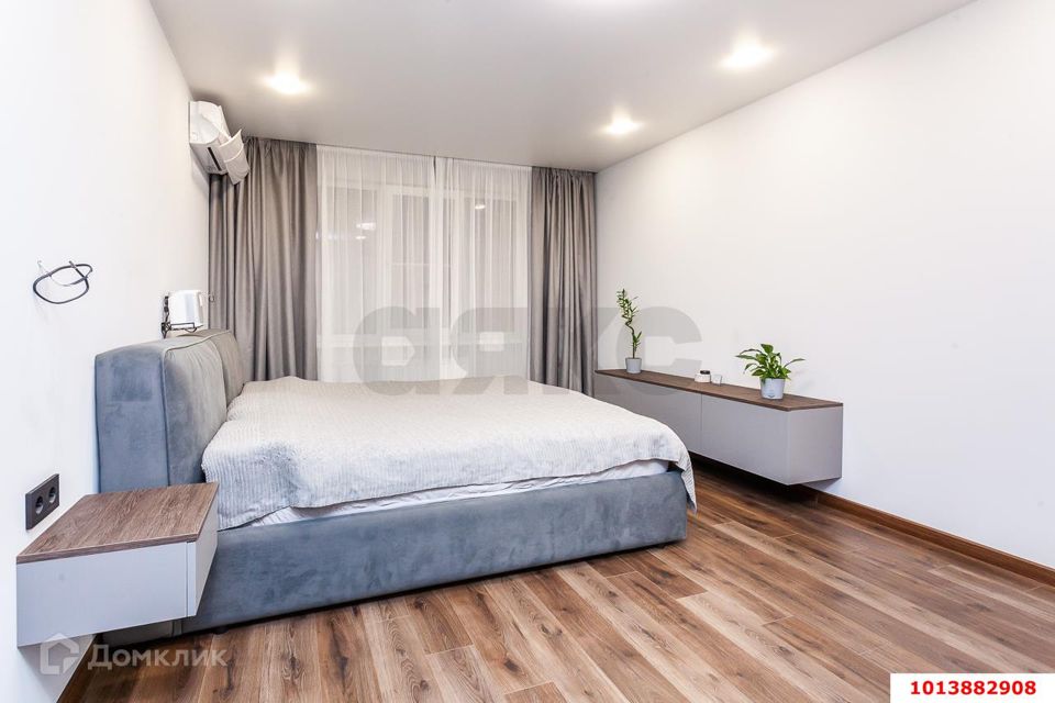 Продаётся 1-комнатная квартира, 48 м²