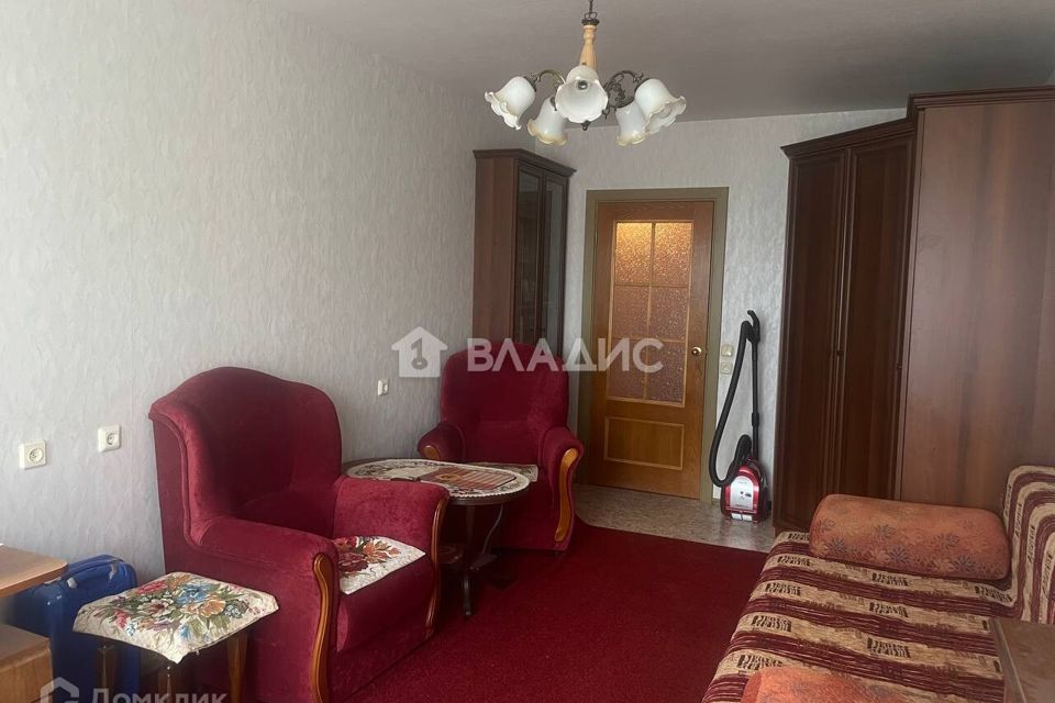 Продаётся 1-комнатная квартира, 43.3 м²