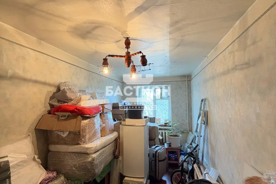 Продаётся 3-комнатная квартира, 56 м²