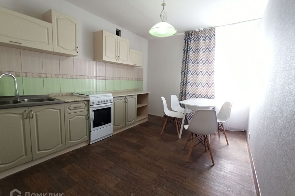 Продаётся 1-комнатная квартира, 46.7 м²