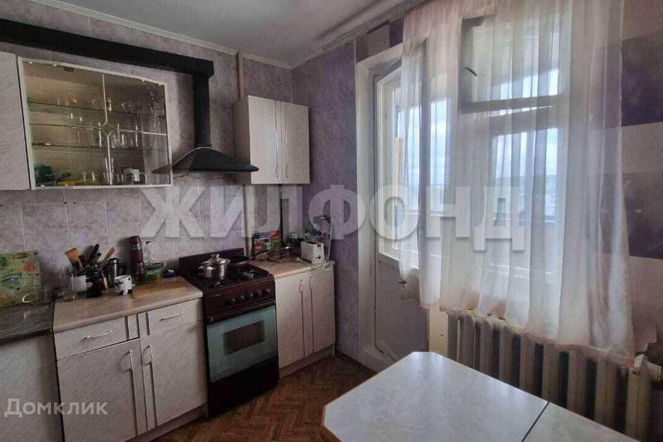 Продаётся 3-комнатная квартира, 63 м²