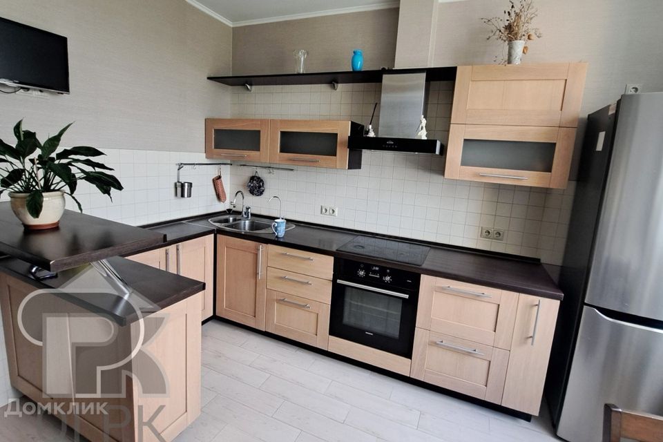 Продаётся 1-комнатная квартира, 46.2 м²