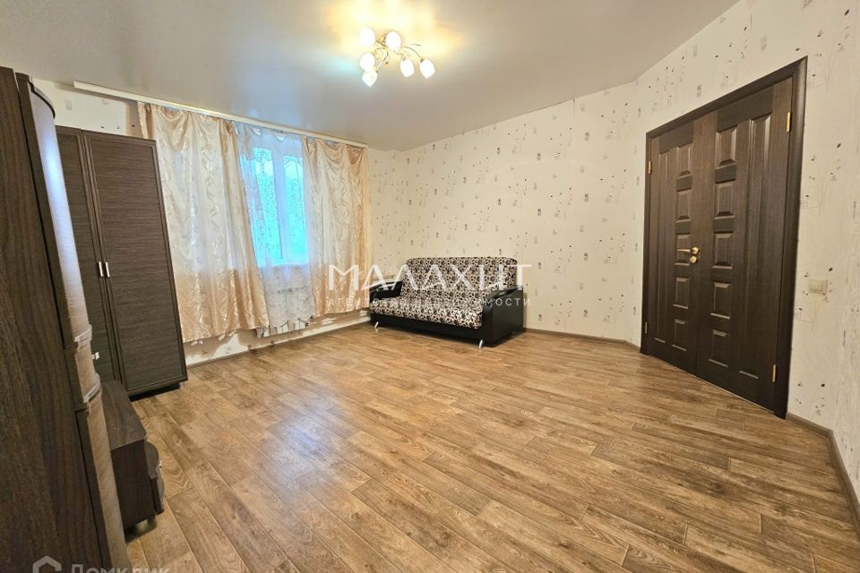 Продаётся 2-комнатная квартира, 72 м²