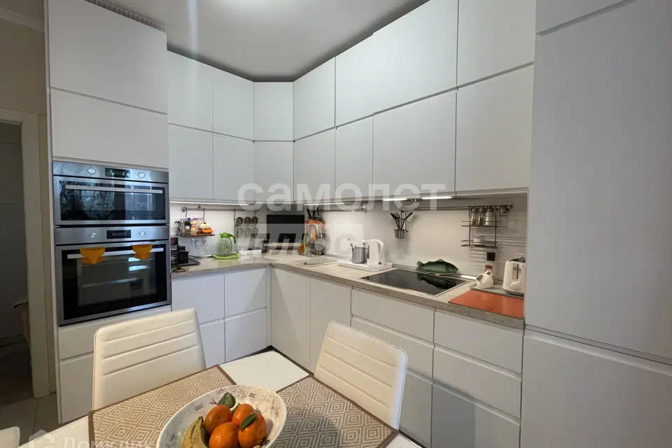Продаётся 2-комнатная квартира, 63 м²
