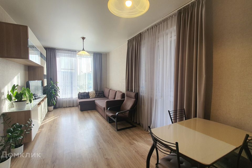 Продаётся 2-комнатная квартира, 65.4 м²