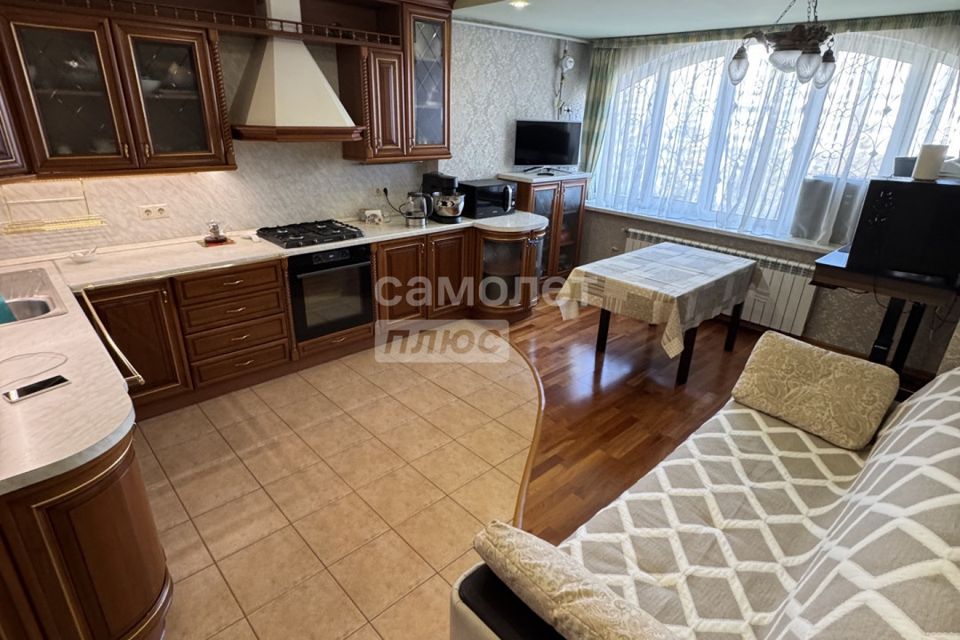 Продаётся 3-комнатная квартира, 91.7 м²