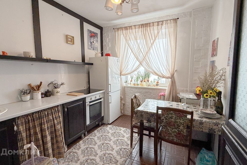 Продаётся 3-комнатная квартира, 62.6 м²