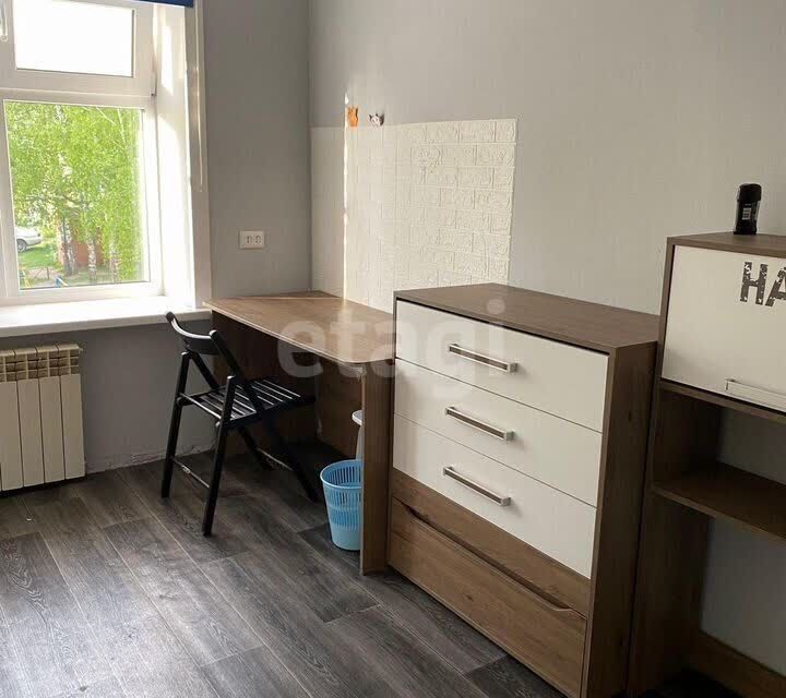 Продаётся 3-комнатная квартира, 56.6 м²
