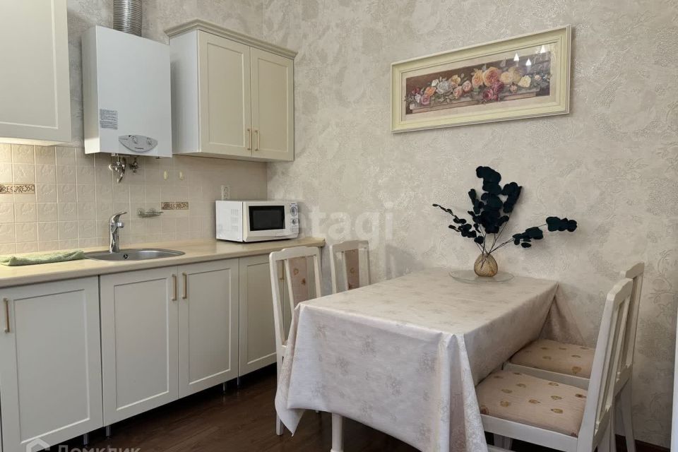 Сдаётся 2-комнатная квартира, 60 м²