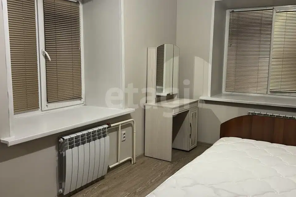 Продаётся 4-комнатная квартира, 84 м²