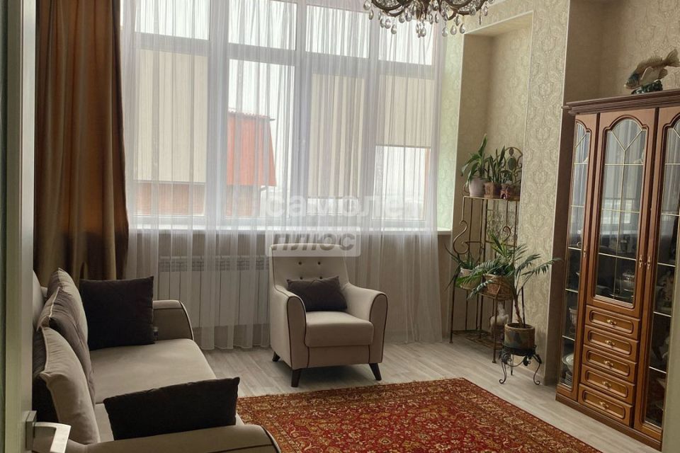 Продаётся 2-комнатная квартира, 78 м²