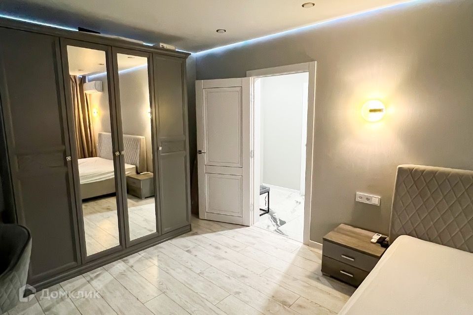 Сдаётся 1-комнатная квартира, 40 м²