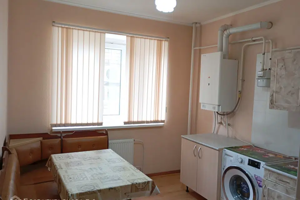 Продаётся 1-комнатная квартира, 39.5 м²