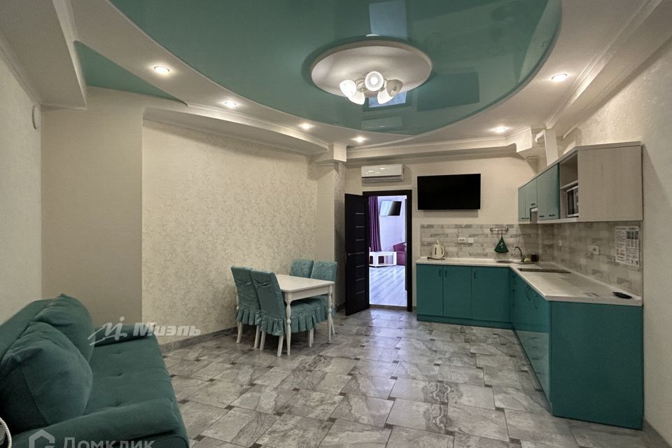 Продаётся 2-комнатная квартира, 56.6 м²