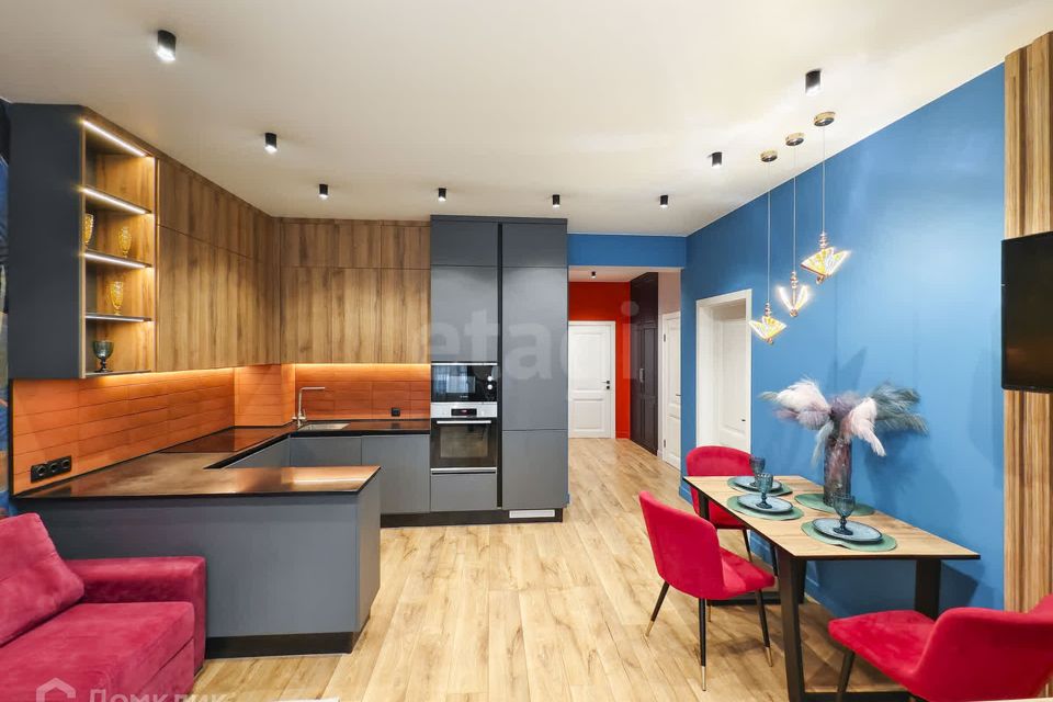 Продаётся 2-комнатная квартира, 96.2 м²