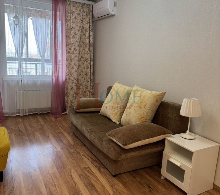 Сдаётся 2-комнатная квартира, 64 м²