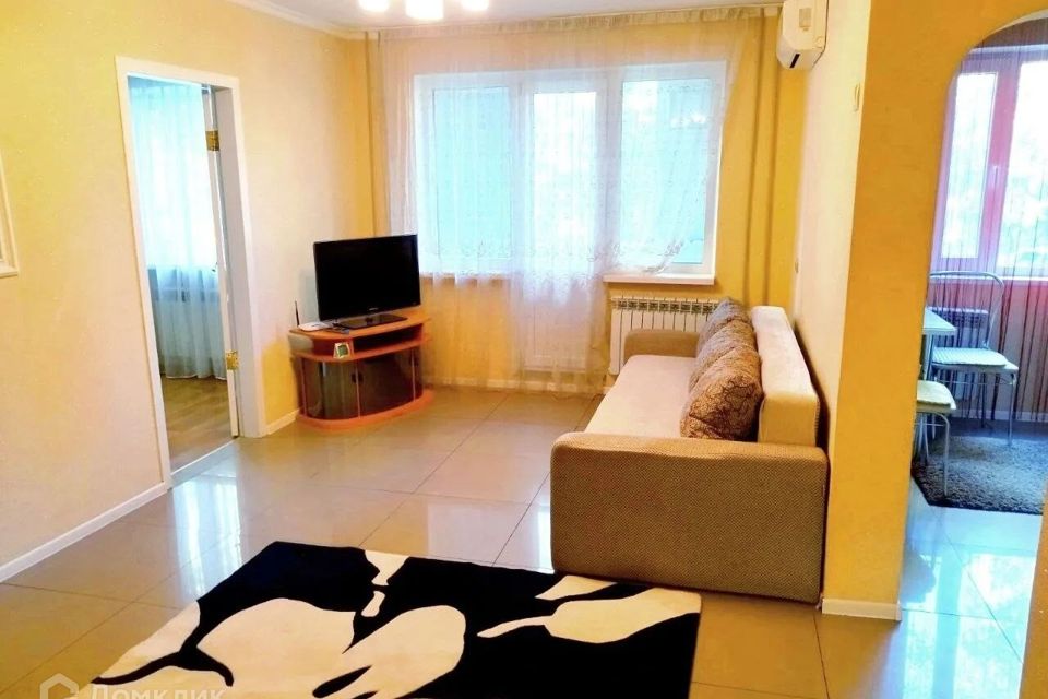 Сдаётся 2-комнатная квартира, 52 м²