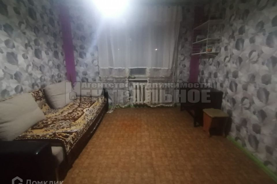 Продаётся 2 комнаты в 2-комн. квартире, 33 м²