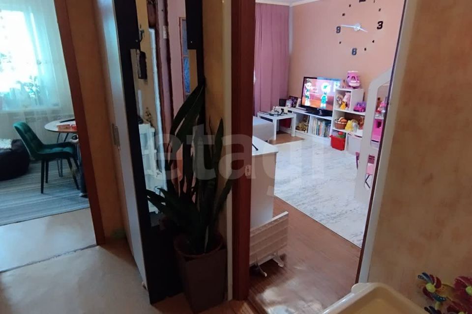 Продаётся 1-комнатная квартира, 36.7 м²