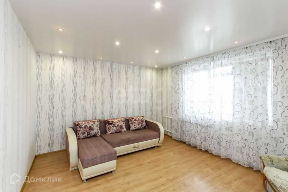 Продаётся 2-комнатная квартира, 61.7 м²