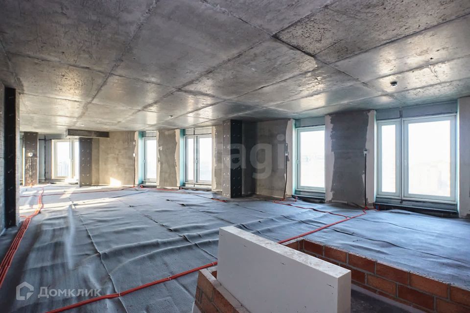 Продаётся 3-комнатная квартира, 118.13 м²
