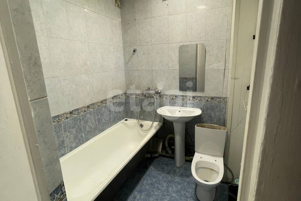 Продаётся 1-комнатная квартира, 32 м²