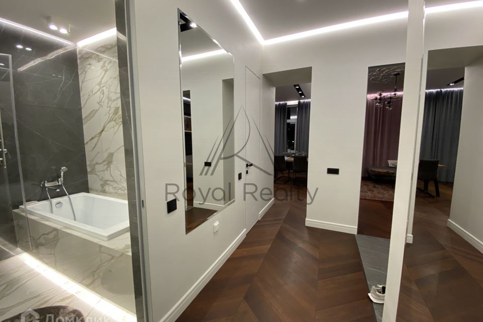Сдаётся 2-комнатная квартира, 78 м²