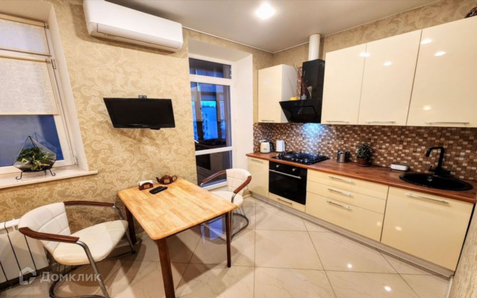 Сдаётся 1-комнатная квартира, 48 м²