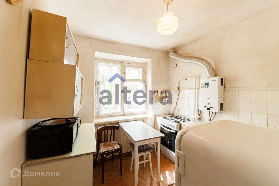 Продаётся 2-комнатная квартира, 42.4 м²