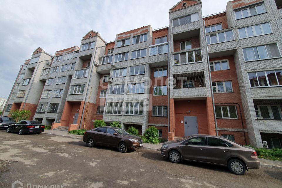 Сдаётся 2-комнатная квартира, 55 м²