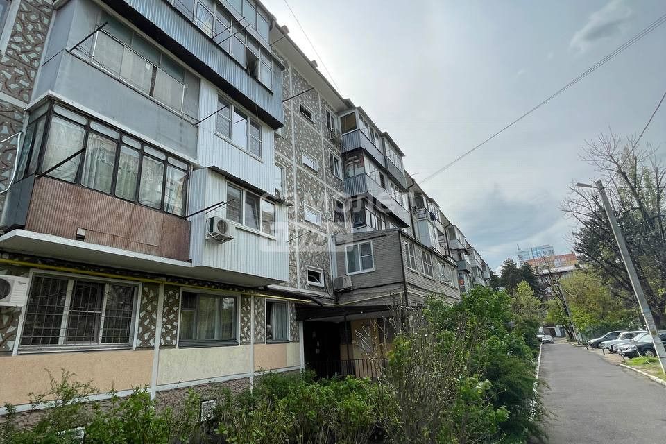 Продаётся 3-комнатная квартира, 61.1 м²