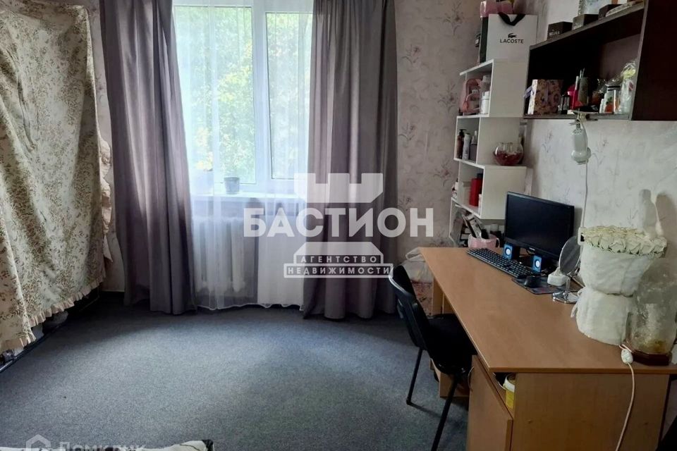 Продаётся 4-комнатная квартира, 78 м²