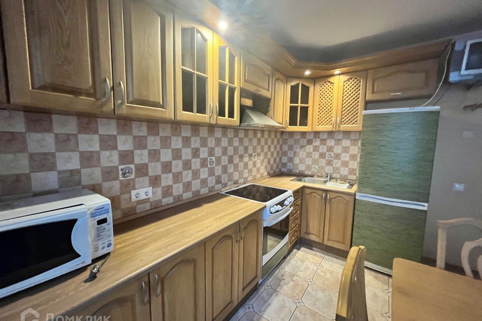 Продаётся 1-комнатная квартира, 50.2 м²