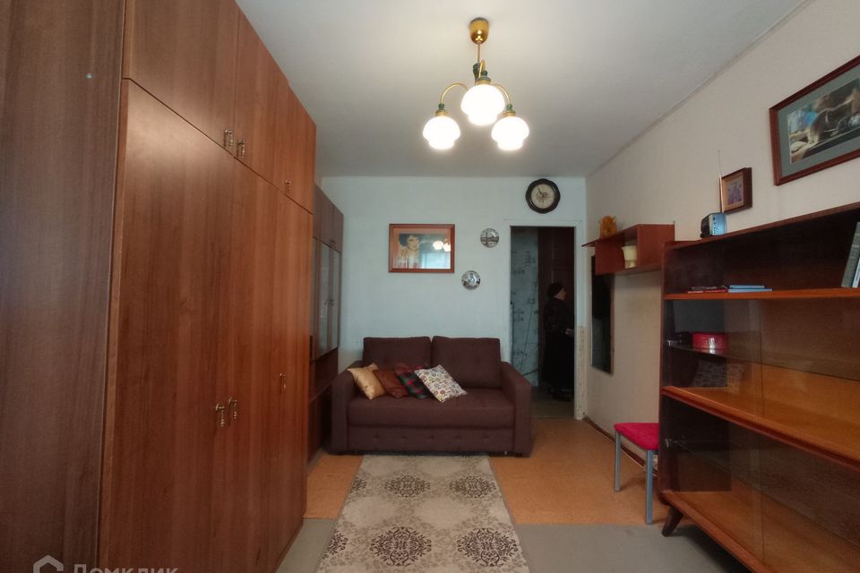 Сдаётся комната в 3-комн. квартире, 15 м²