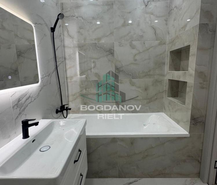 Продаётся 2-комнатная квартира, 66 м²