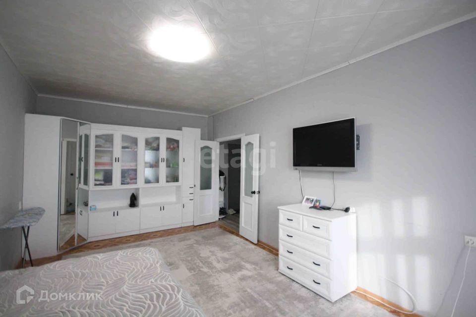Продаётся 1-комнатная квартира, 39.9 м²