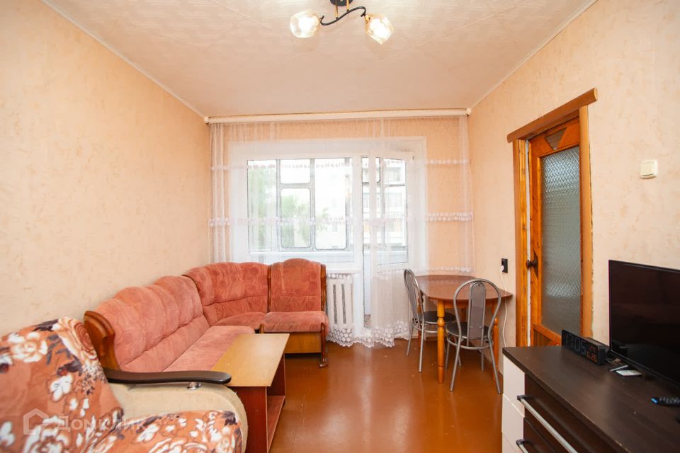 Продаётся 3-комнатная квартира, 59.7 м²