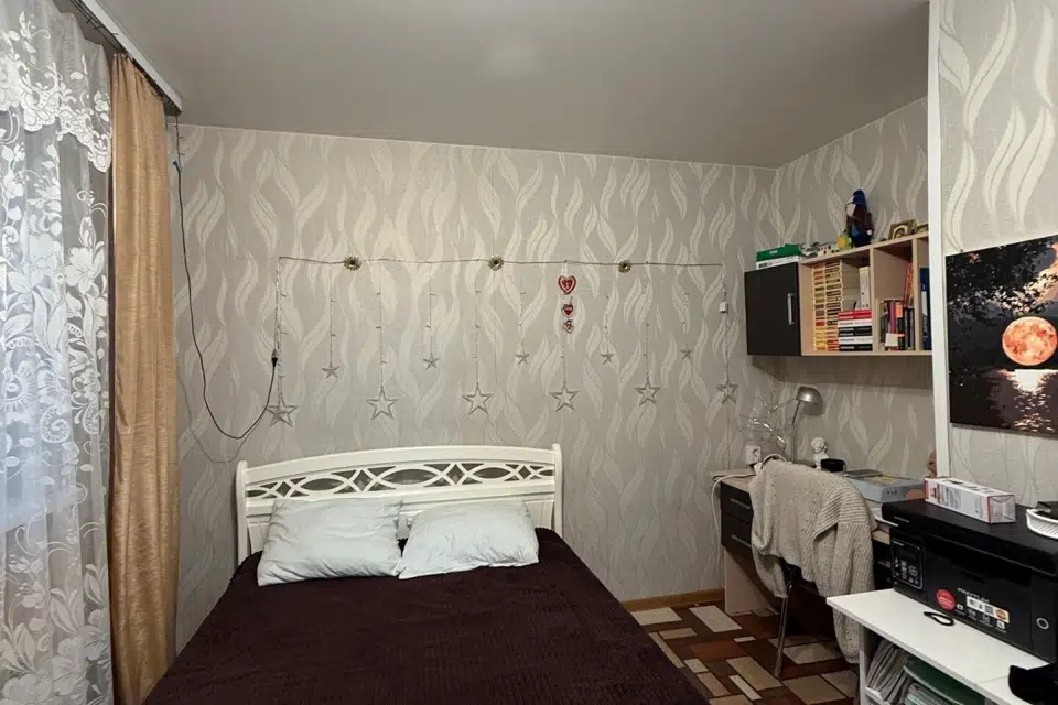 Продаётся 3-комнатная квартира, 50 м²