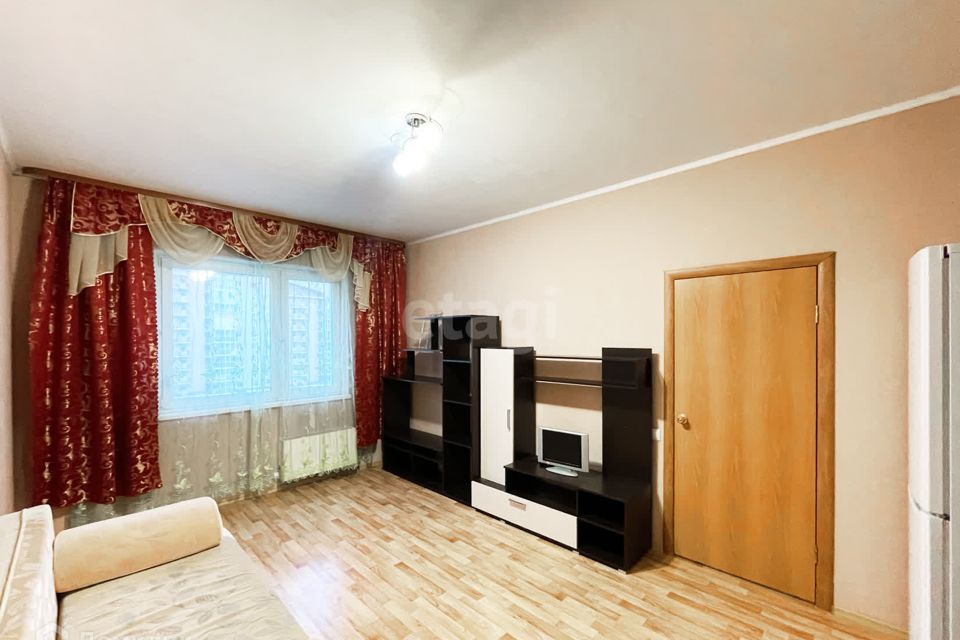 Продаётся 1-комнатная квартира, 36.5 м²