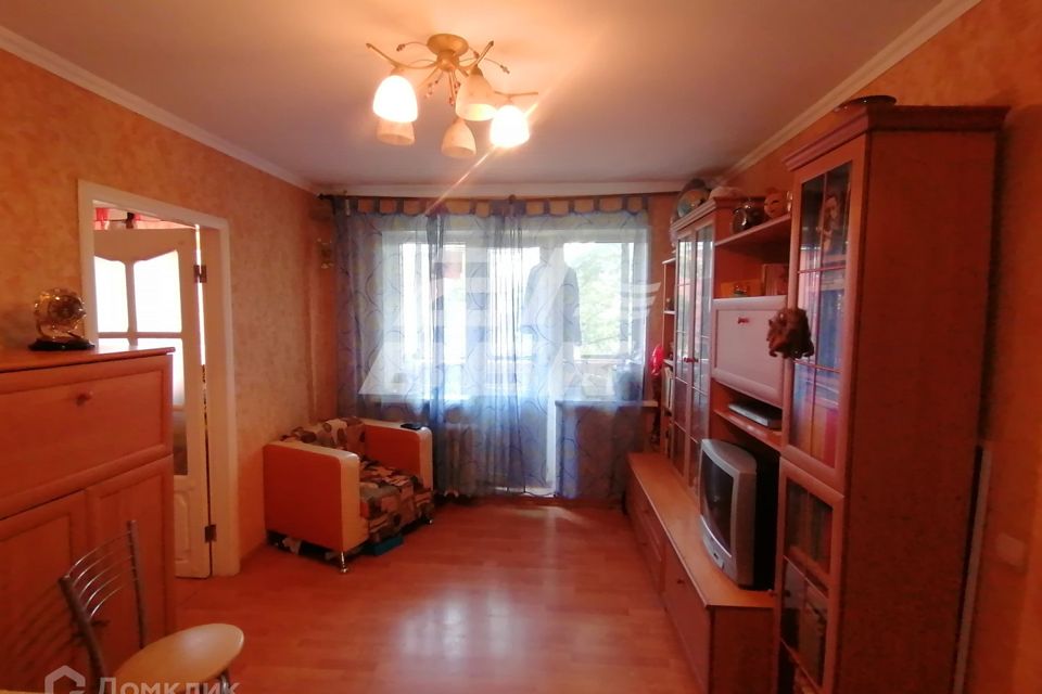 Продаётся 2-комнатная квартира, 42.4 м²
