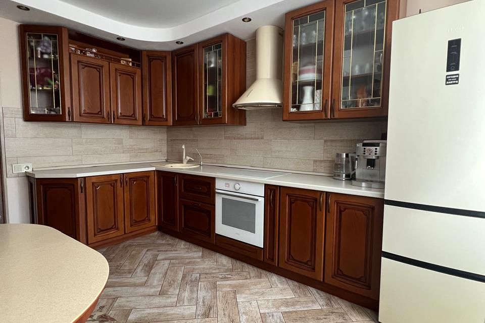 Продаётся 2-комнатная квартира, 60 м²