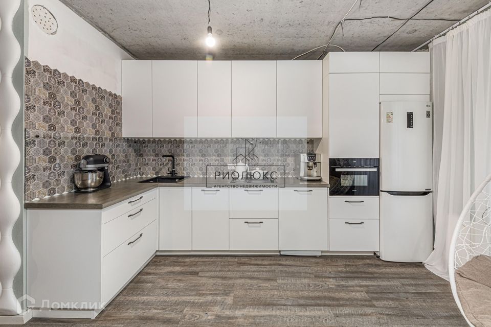 Продаётся 3-комнатная квартира, 79.4 м²