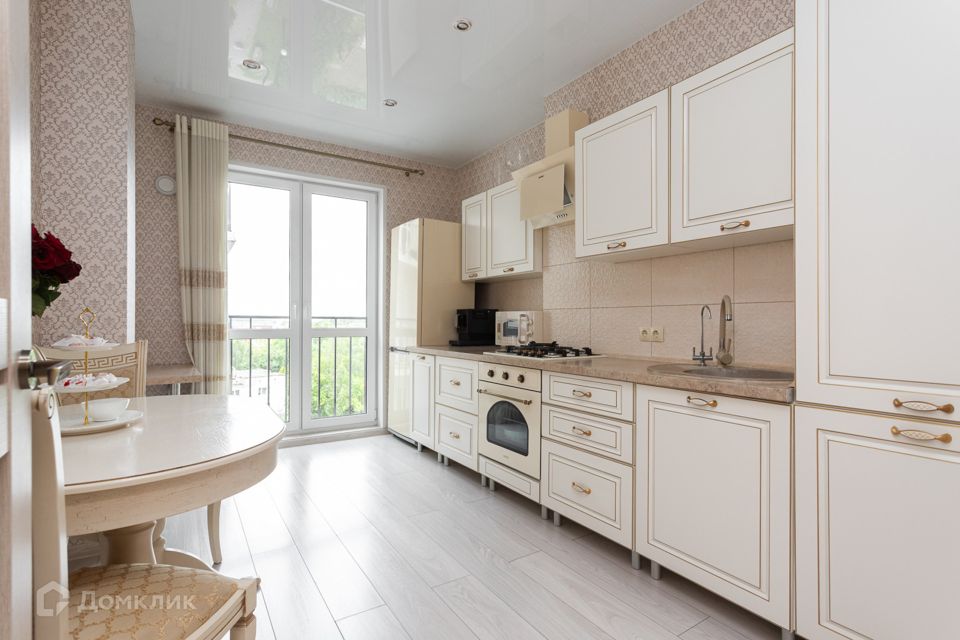 Продаётся 2-комнатная квартира, 60 м²