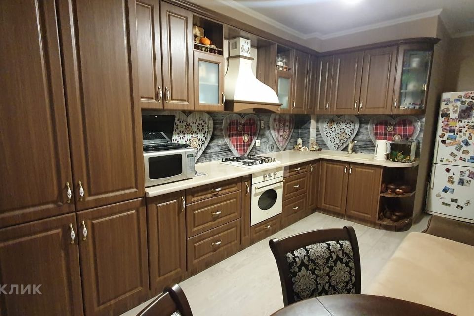 Продаётся 1-комнатная квартира, 40.81 м²