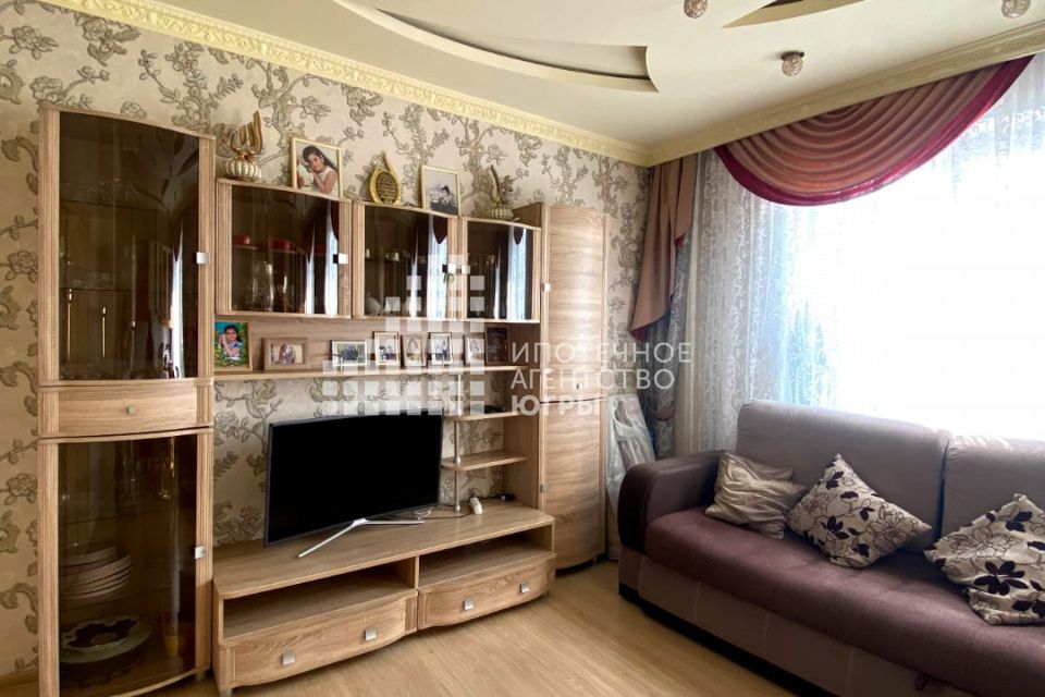 Продаётся 2-комнатная квартира, 66.6 м²