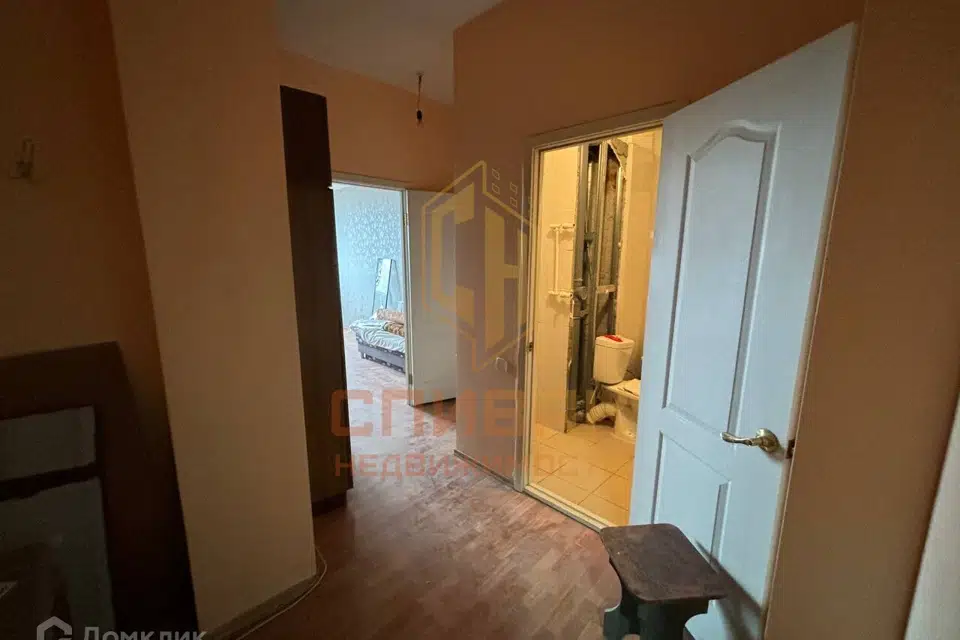 Продаётся 1-комнатная квартира, 42.3 м²