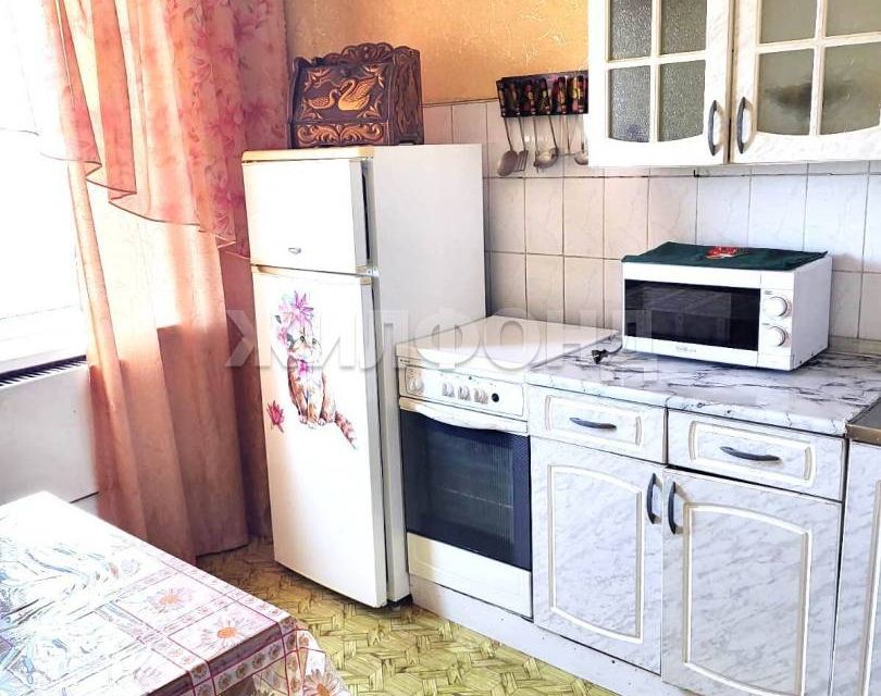 Продаётся 3-комнатная квартира, 62 м²