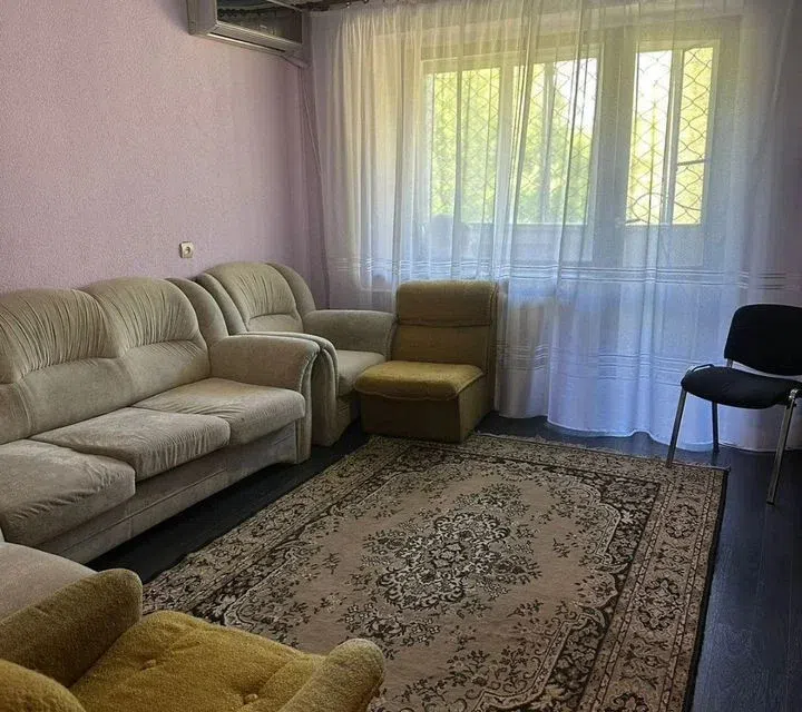 Продаётся 3-комнатная квартира, 64.5 м²