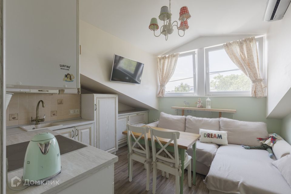 Продаётся 1-комнатная квартира, 38.3 м²